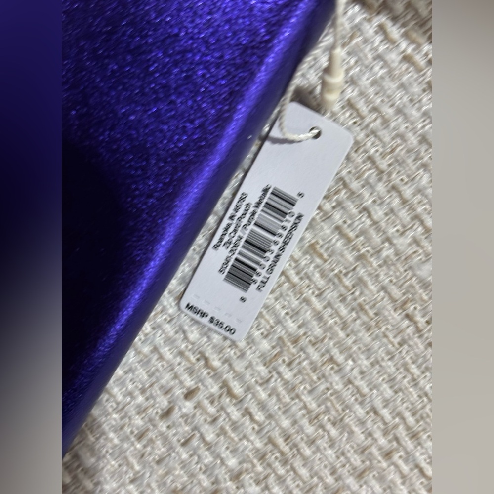 Vera Bradley Purple Zip Card Pouch - Picture 2 of 5